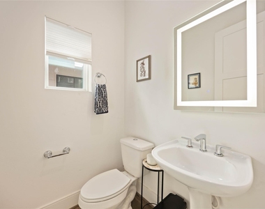 1211 Hickory Street - Photo Thumbnail 33