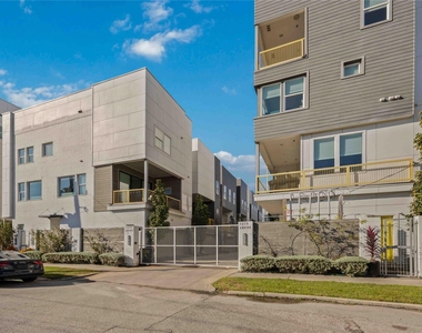 1211 Hickory Street - Photo Thumbnail 37