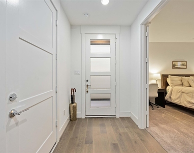 1211 Hickory Street - Photo Thumbnail 26