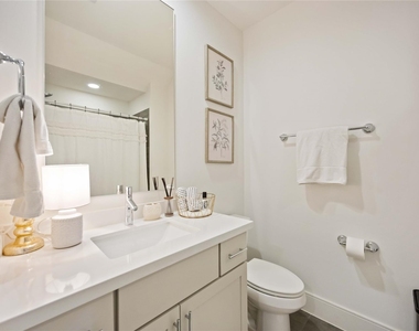 1211 Hickory Street - Photo Thumbnail 29