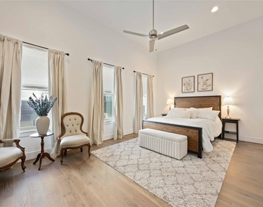 1211 Hickory Street - Photo Thumbnail 17