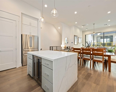1211 Hickory Street - Photo Thumbnail 10