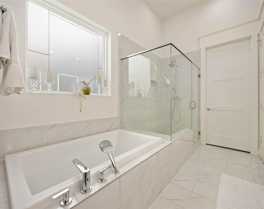 1211 Hickory Street - Photo Thumbnail 21