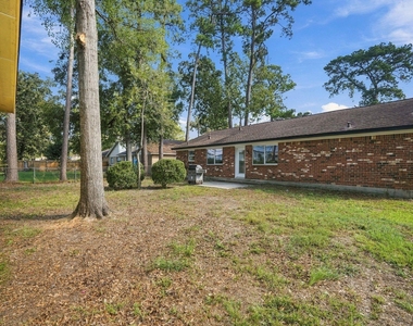 1704 S 1st Street - Photo Thumbnail 32