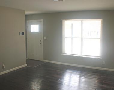 3408 Allendale Street - Photo Thumbnail 3