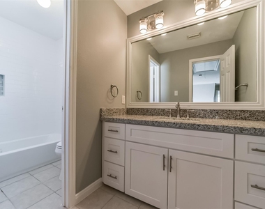 440 Mystic Trail Loop - Photo Thumbnail 34
