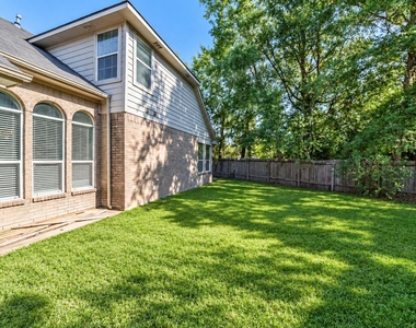440 Mystic Trail Loop - Photo Thumbnail 3