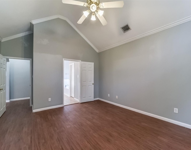 440 Mystic Trail Loop - Photo Thumbnail 22