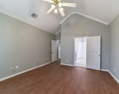 440 Mystic Trail Loop - Photo Thumbnail 21