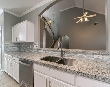 440 Mystic Trail Loop - Photo Thumbnail 12