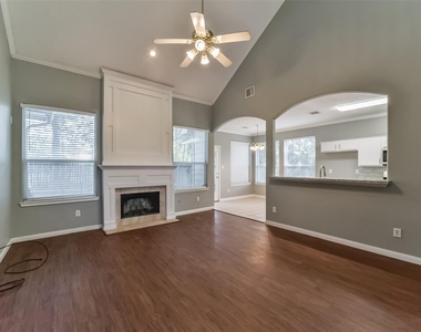 440 Mystic Trail Loop - Photo Thumbnail 5