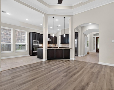 28723 Primrose Bluff - Photo Thumbnail 11
