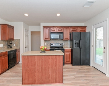 4022 Mt Everest Way - Photo Thumbnail 25