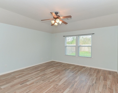 4022 Mt Everest Way - Photo Thumbnail 28