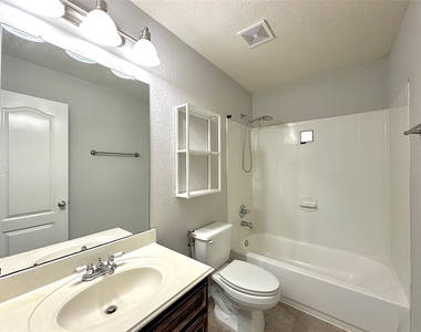 18219 Foley Park Court - Photo Thumbnail 22