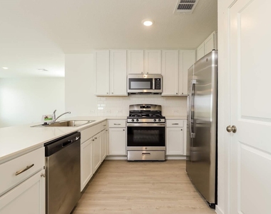 3334 Rodgers Hill - Photo Thumbnail 5
