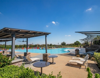 2414 Sandhill Crest Lane - Photo Thumbnail 21