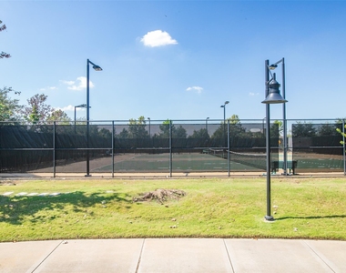 2414 Sandhill Crest Lane - Photo Thumbnail 24
