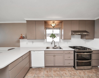 14622 Golden Cypress Lane - Photo Thumbnail 14