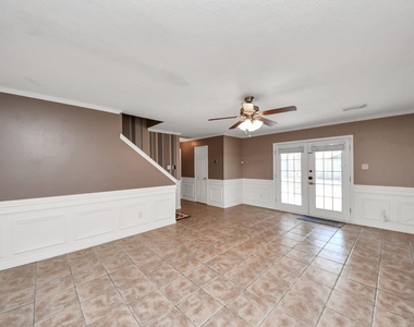 14622 Golden Cypress Lane - Photo Thumbnail 4