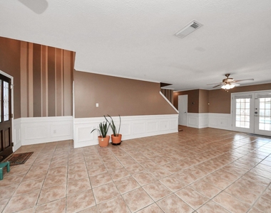 14622 Golden Cypress Lane - Photo Thumbnail 5