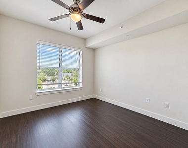 3120 Smith Street - Photo Thumbnail 13