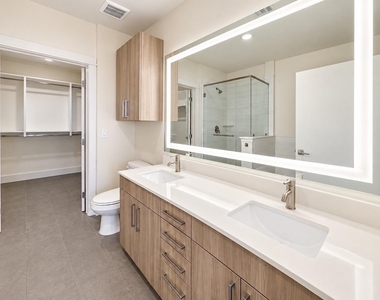 3120 Smith Street - Photo Thumbnail 9