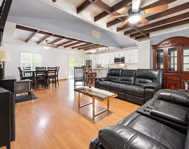 171 N Sierra Road - Photo Thumbnail 8