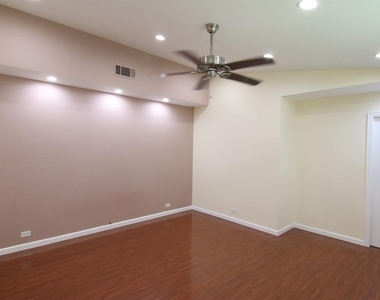 10503 Stockman Lane - Photo Thumbnail 13