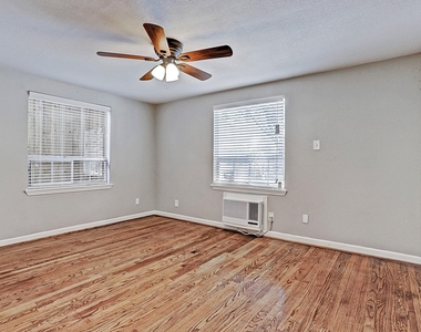 2148 Harold Street - Photo Thumbnail 4
