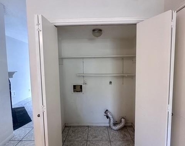2910 Grants Lake Boulevard - Photo Thumbnail 7