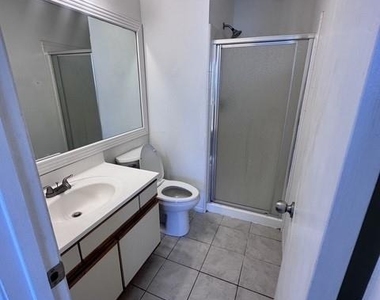 2910 Grants Lake Boulevard - Photo Thumbnail 11