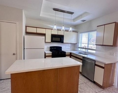 2910 Grants Lake Boulevard - Photo Thumbnail 6