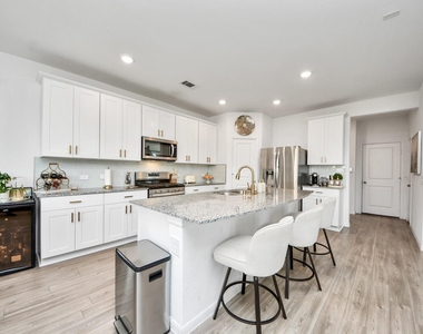 1055 Greenshank Drive - Photo Thumbnail 10