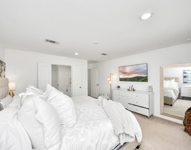 1055 Greenshank Drive - Photo Thumbnail 20