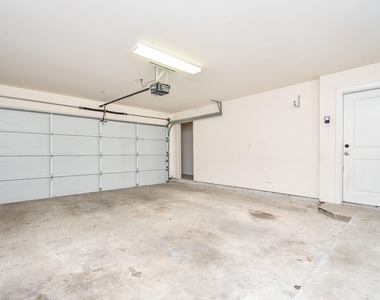 2422 Navigation Boulevard - Photo Thumbnail 29