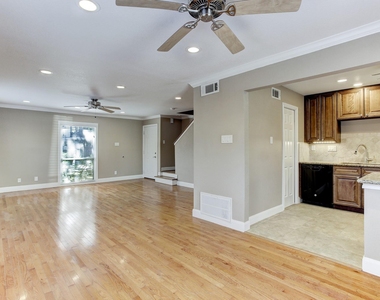 3922 Law Street - Photo Thumbnail 2