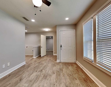 4824 Lyndon Drive - Photo Thumbnail 1