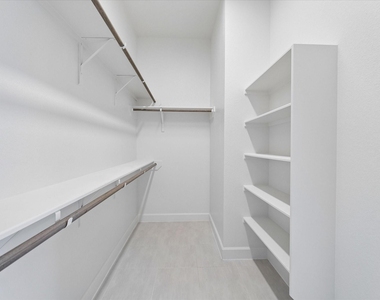 10810 Spiny Elm Court - Photo Thumbnail 17