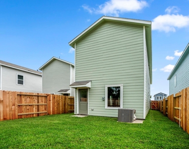 21443 Carosella Dr - Photo Thumbnail 30