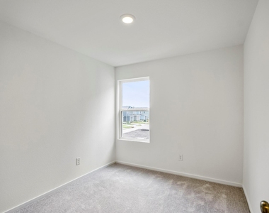 21443 Carosella Dr - Photo Thumbnail 26