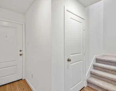 21443 Carosella Dr - Photo Thumbnail 6