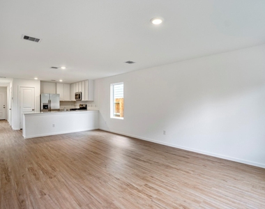 21443 Carosella Dr - Photo Thumbnail 15