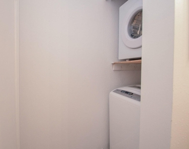 2475 Underwood Street - Photo Thumbnail 12