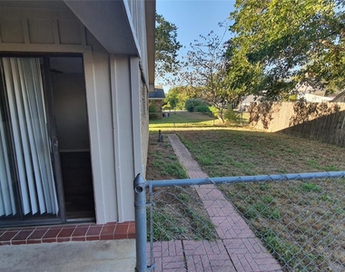 1903 S Austin Street - Photo Thumbnail 35