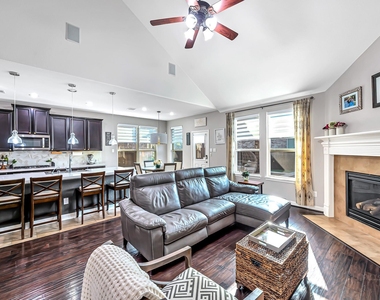 11618 Via Verdone Drive - Photo Thumbnail 14