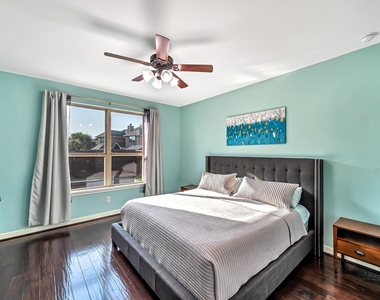 11618 Via Verdone Drive - Photo Thumbnail 24