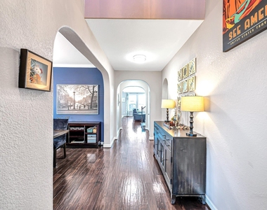 11618 Via Verdone Drive - Photo Thumbnail 5