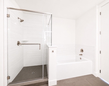 3120 Smith Street - Photo Thumbnail 7