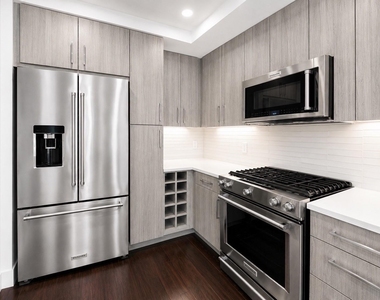 3120 Smith Street - Photo Thumbnail 11